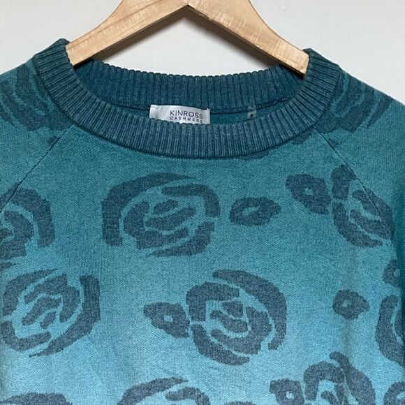 Kinross Cashmere Dip Dyed Blue Rose Print Crew neck Sweater Womens Sz M - Picture 5 of 6
